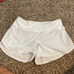Used Lulu Speed Up Short 4”, Size 6, White